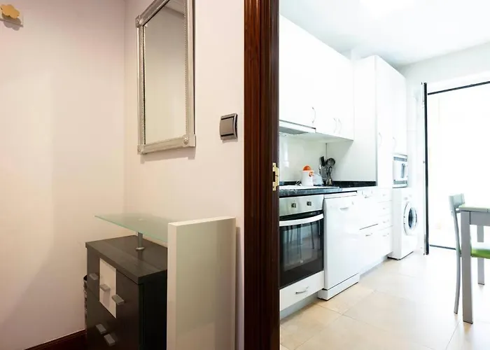 Apartment Zurubi-gain. Basquenjoy Hondarribia